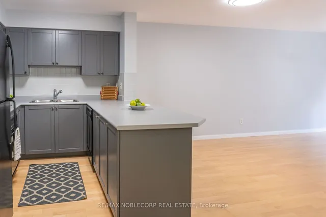 Additional image 7 of 1000 King St Unit 208