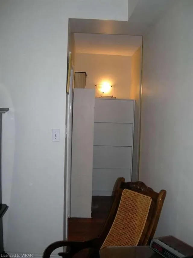 Additional image 16 of 5250 Lakeshore Rd Unit 201