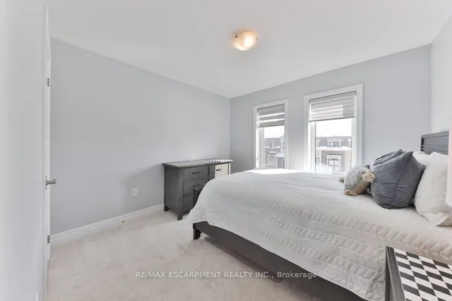 Additional image 28 of 2 Vaudeville Dr