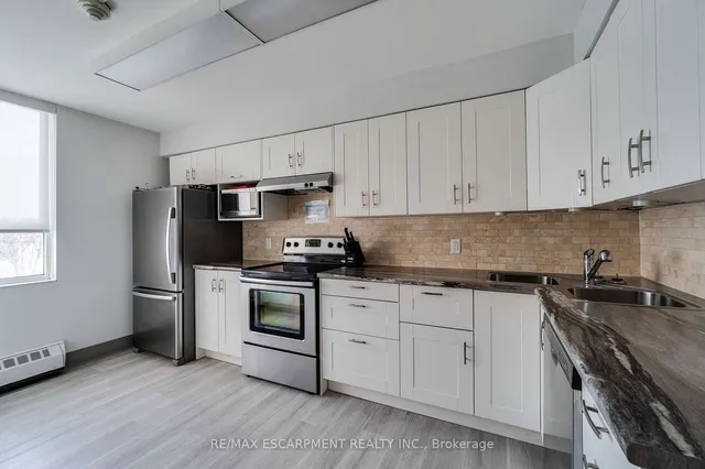 Additional image 33 of 5280 Lakeshore Rd Unit 801