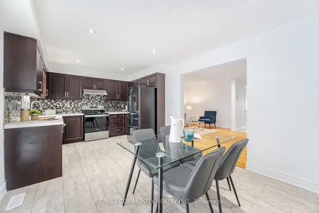 Additional image 16 of 5 Brilliant Crt