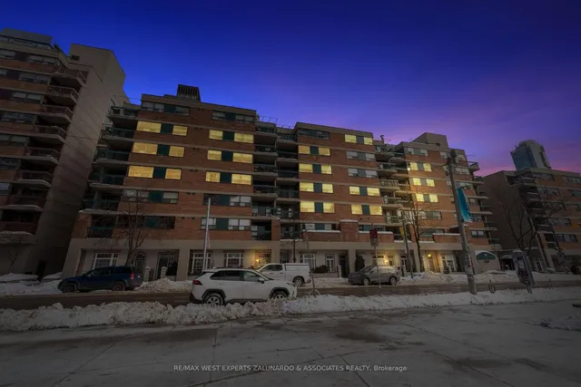 71 Mccaul St Unit 145