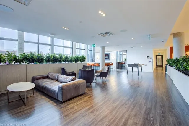 Additional image 35 of 5 Wellington St Unit 1505