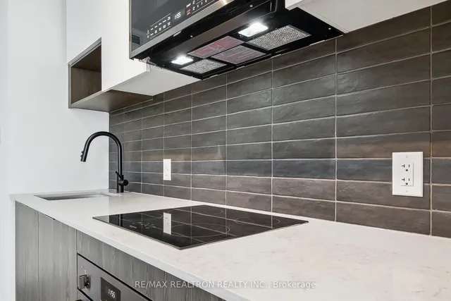 Additional image 10 of 5 Defries St Unit 722