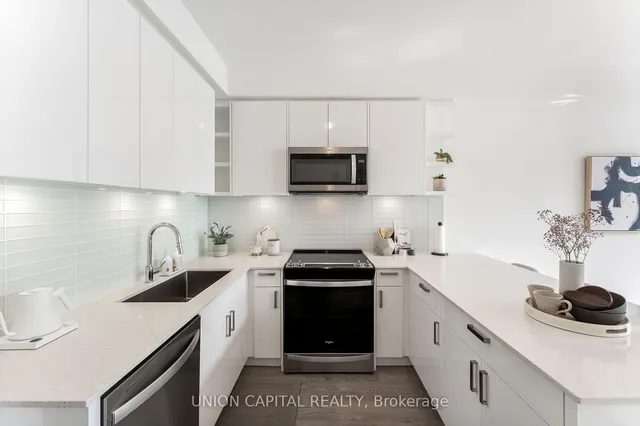 Additional image 12 of 139 Green Gardens Blvd