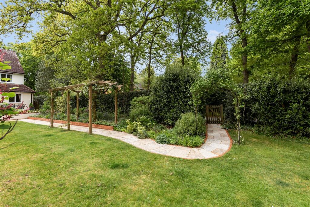 Additional image 23 of Purcell Close, Tewin