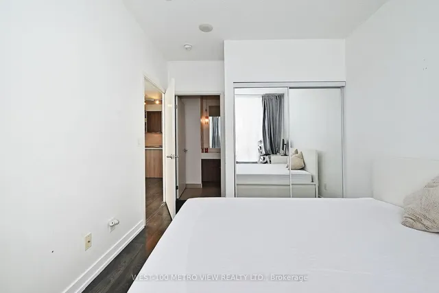 Additional image 22 of 200 Sackville St Unit 703