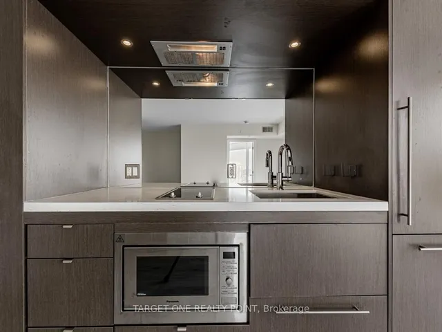 Additional image 9 of 155 Yorkville Ave Unit 1617