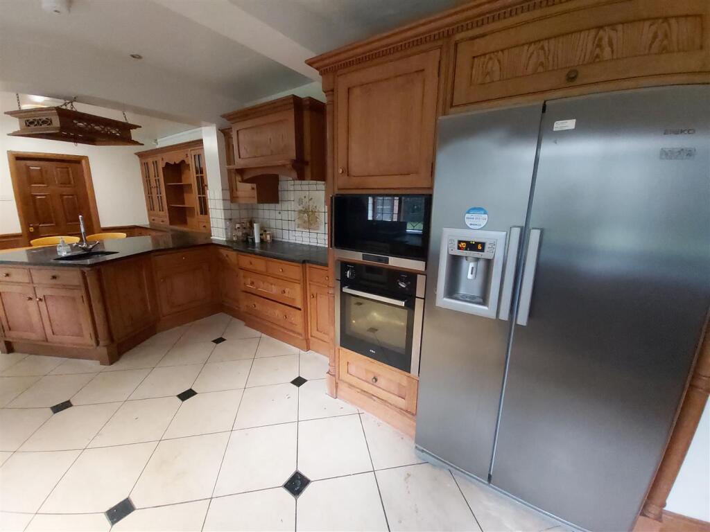 Additional image 8 of Eastern Road