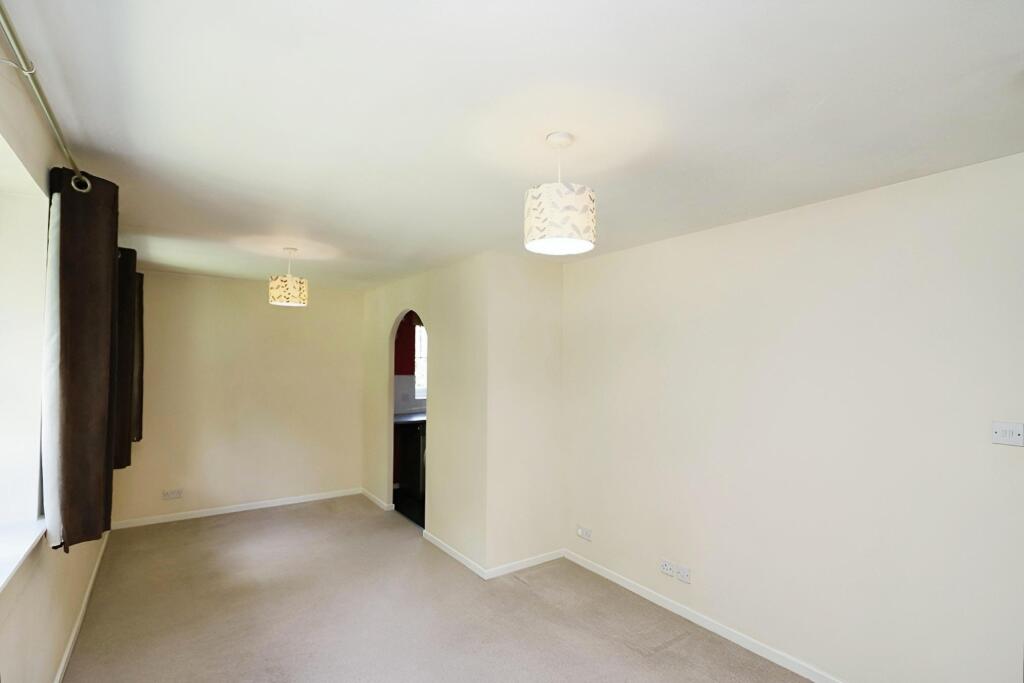 Additional image 3 of Peartree Lane, Welwyn Garden City, AL7
