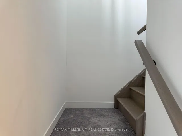 Additional image 15 of 4017 Hickory Dr Unit 16