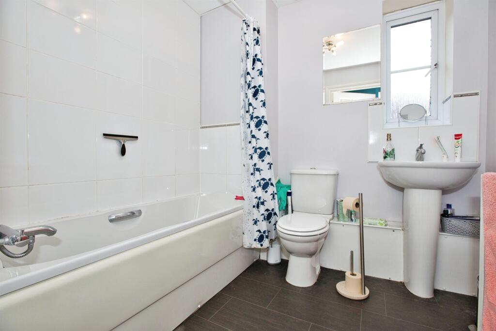 Additional image 14 of Hawks Rise, Yeovil