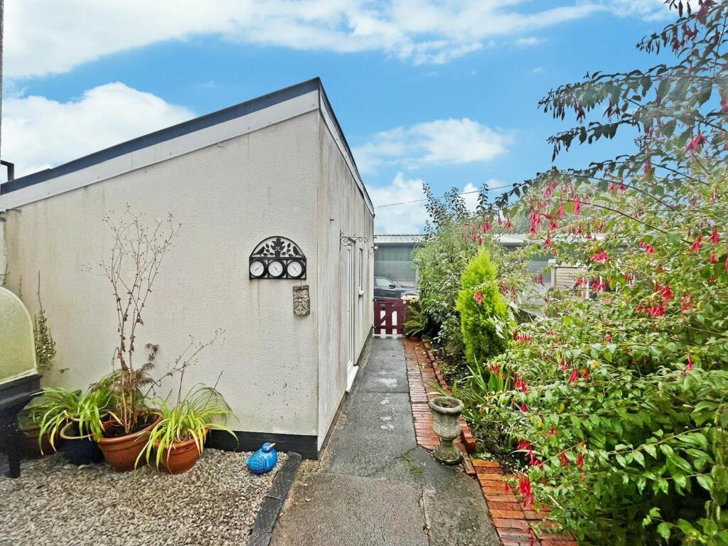 Additional image 16 of Manchester Road, Westhoughton, BL5