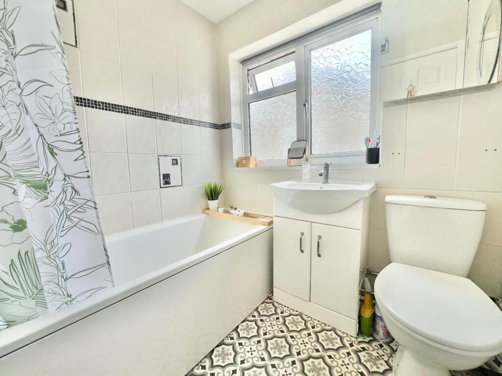 Additional image 14 of Heol-Y-Bardd, Bridgend, Bridgend County Borough, CF31 4SS