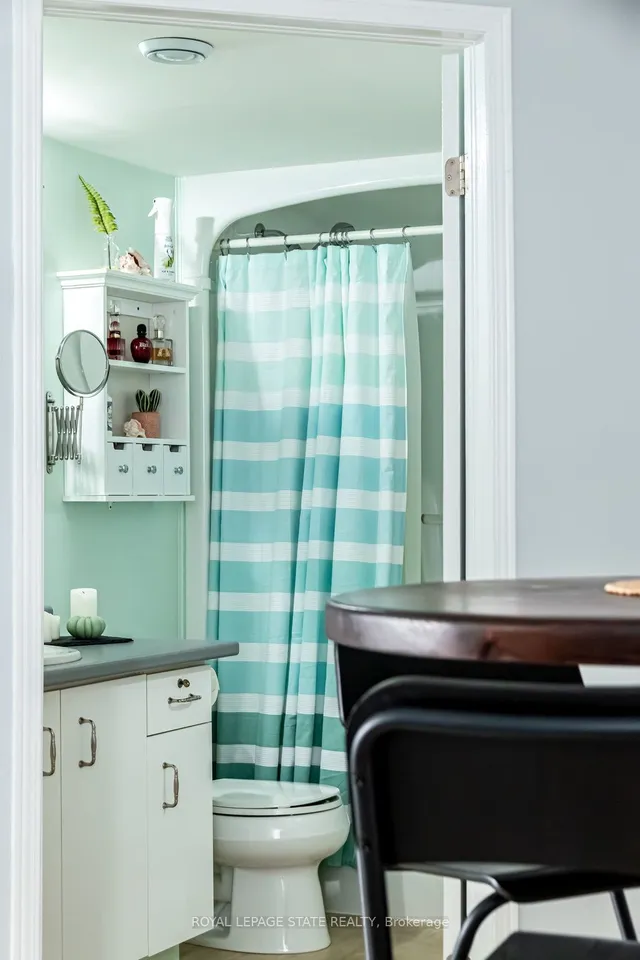 Additional image 19 of 2010 Cleaver Ave Unit 322