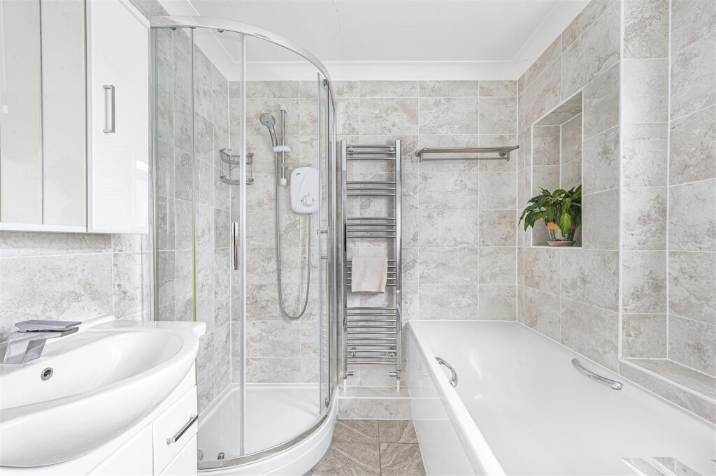 Additional image 17 of Chyngton Way, Seaford