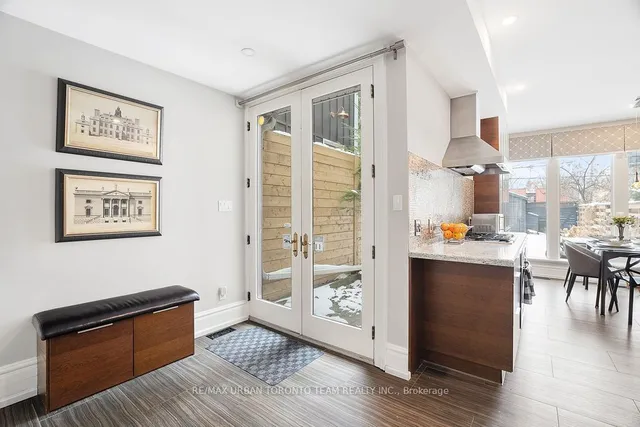 Additional image 16 of 9 Sword St