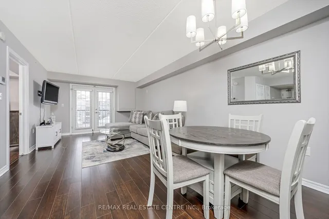 Additional image 12 of 1360 Main St Unit 304