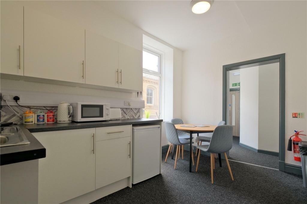 Additional image 4 of 17-19 Nicholas Street, Burnley, Lancashire