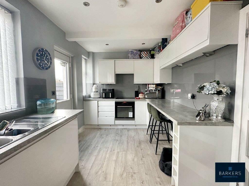 Additional image 12 of Albert Way, Birkenshaw