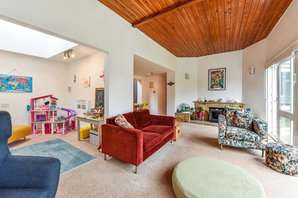 Additional image 8 of School Road, Upper Beeding, West Sussex, BN44 3HY