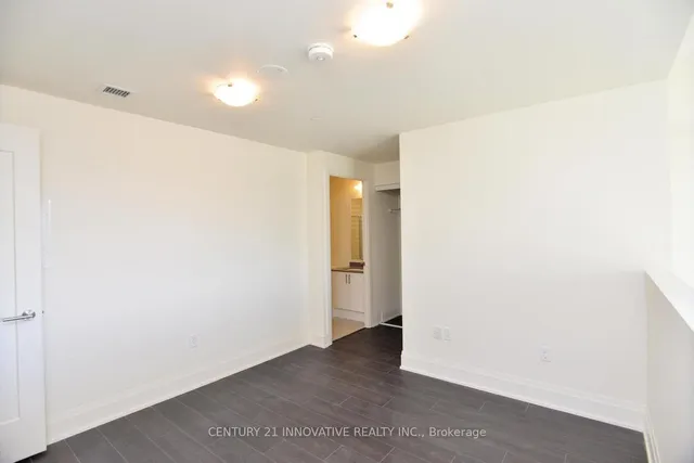 Additional image 30 of 509 Dundas St Unit 106