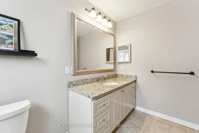 Additional image 38 of 121 Royal Palm Dr