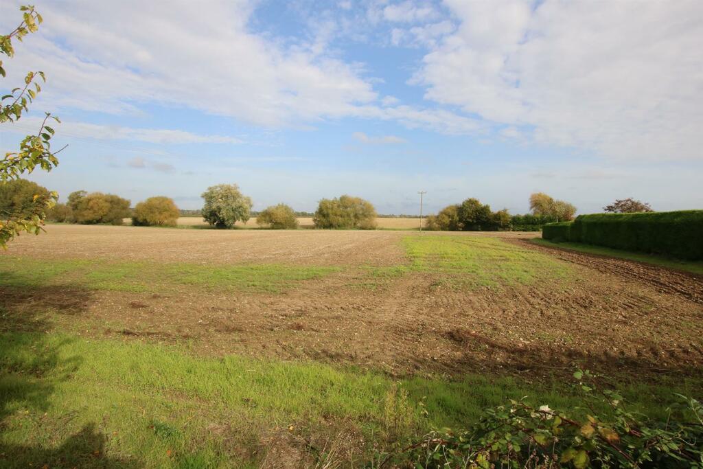 Additional image 15 of Tharp Way, Chippenham, Ely