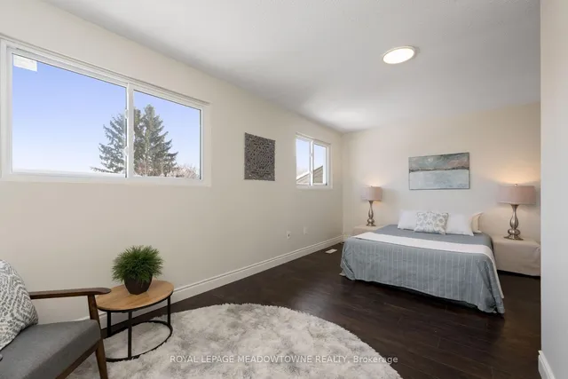 Additional image 31 of 46 Tara Park Cres Unit 46