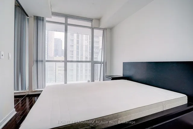 Additional image 32 of 770 Bay St Unit 1504