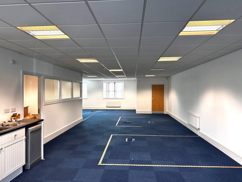 Additional image 6 of Unit 3 The Croft, Buntsford Gate, Bromsgrove, B60 4JE