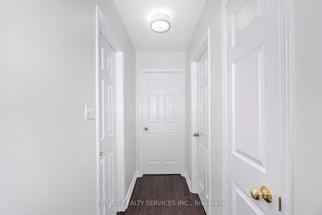 Additional image 19 of 46 Hollowgrove Blvd