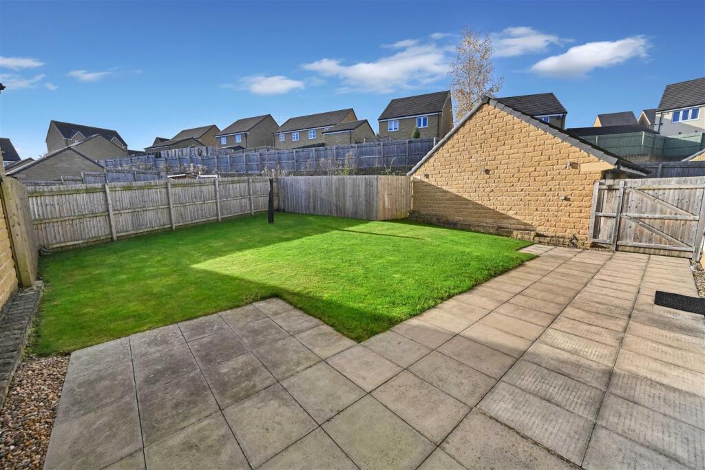 Additional image 15 of Brompton Drive, Apperley Bridge