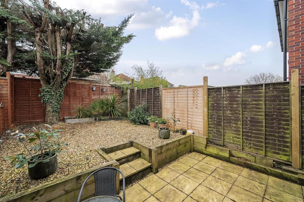 Additional image 5 of Thatcham Court, Yeovil