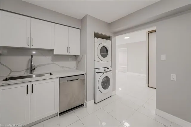 Additional image 13 of 3227 King St Unit 308