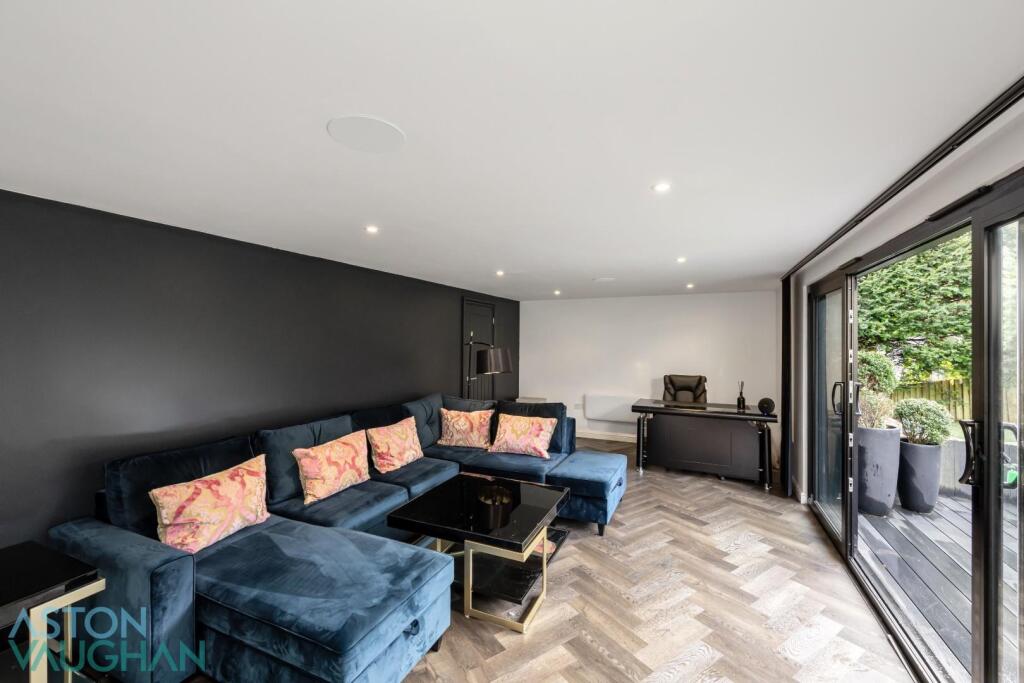 Additional image 34 of Shepherds Croft, Brighton