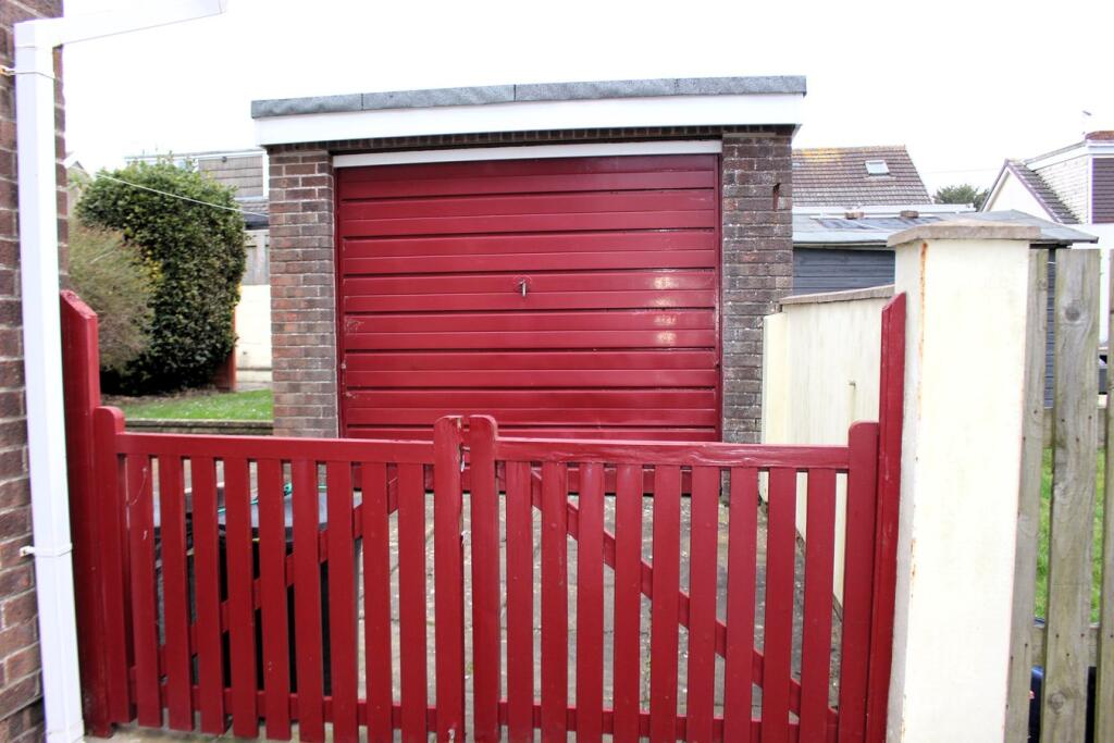 Additional image 14 of Cambrian Avenue, Llantwit Major, CF61