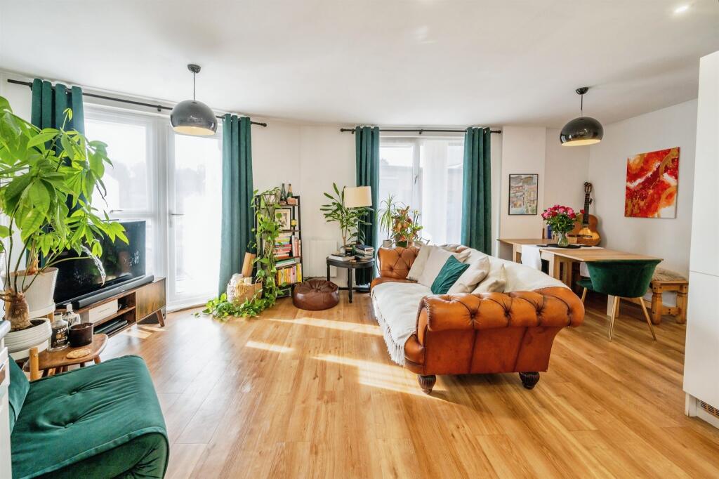 Additional image 7 of Bell Barn Road, Birmingham