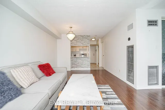 Additional image 12 of 633 Bay St Unit 2322