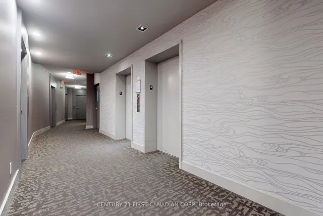 Additional image 32 of 169 Fort York Blvd Unit 519