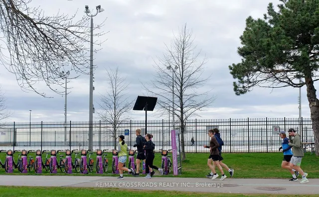 Additional image 34 of 954 King St Unit 526