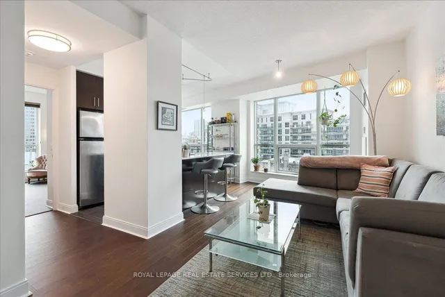 Additional image 9 of 38 The Esplanade Unit 807