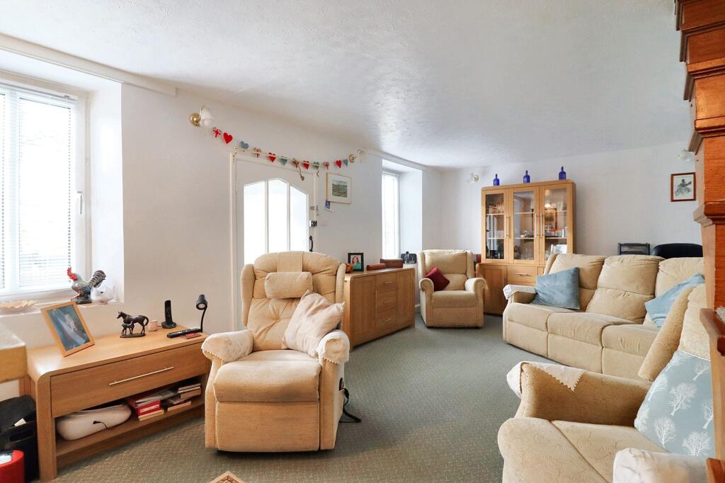 Additional image 9 of Gillingstool, Thornbury, BS35