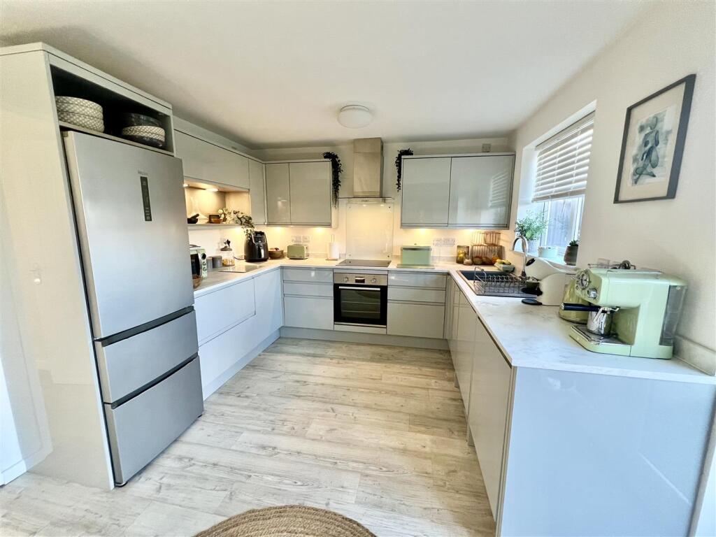 Additional image 15 of Detached Family Home in Desirable Location