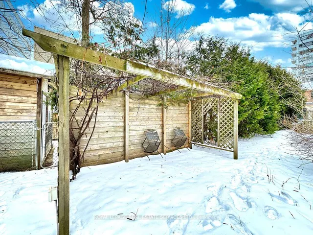 Additional image 40 of 23 Edith Dr