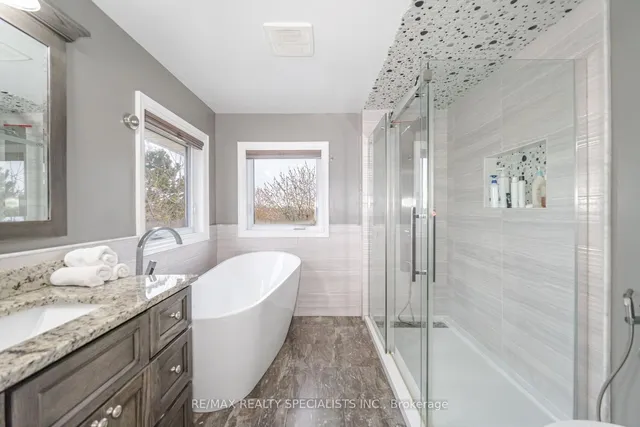 Additional image 22 of 8 Drayglass Crt