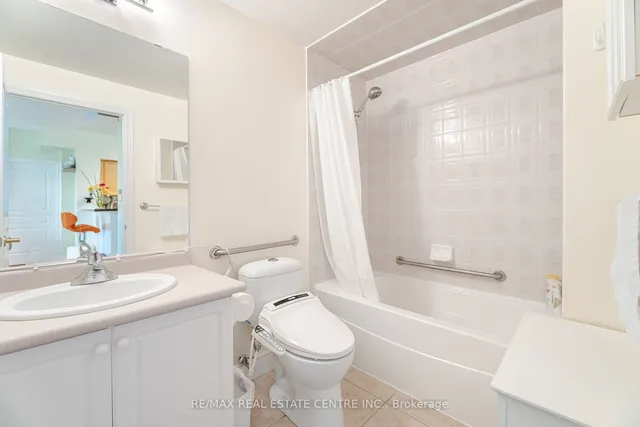 Additional image 22 of 5 Marine Parade Dr Unit 911