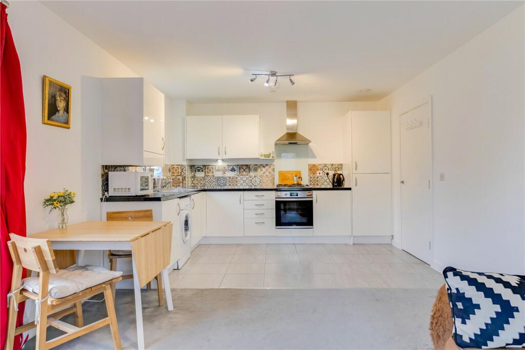 Additional image 5 of Rhodfa Crughywel, St Mellons, Cardiff, CF3