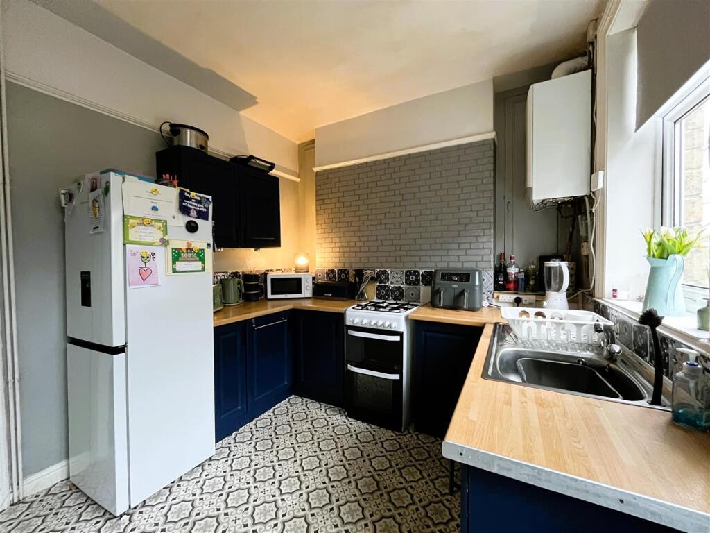 Additional image 7 of Mayfield View, Wyke, Bradford