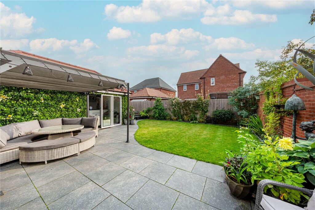 Additional image 21 of Collins Grove, Tamworth, Staffordshire, B78